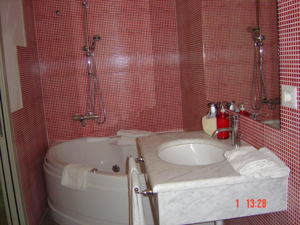 Bcomfort Hotel Cagliari Værelse billede